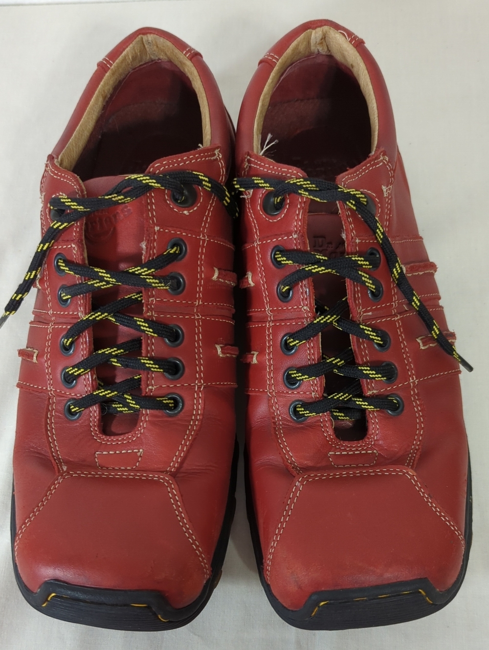 Dr. Martens Jim 8A99 Red Leather Lace Up Low Top Sneaker Size 10